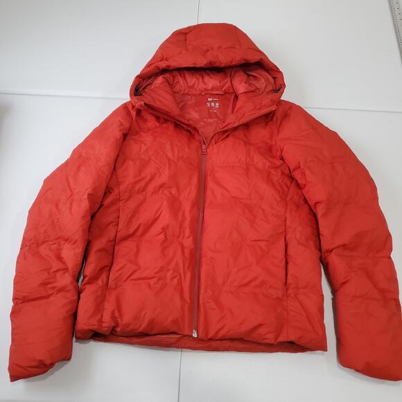 Uniqlo Jacket Womens Small Red Down Puffer Hooded Lightweight Windproof Winter - Picture 1 of 7